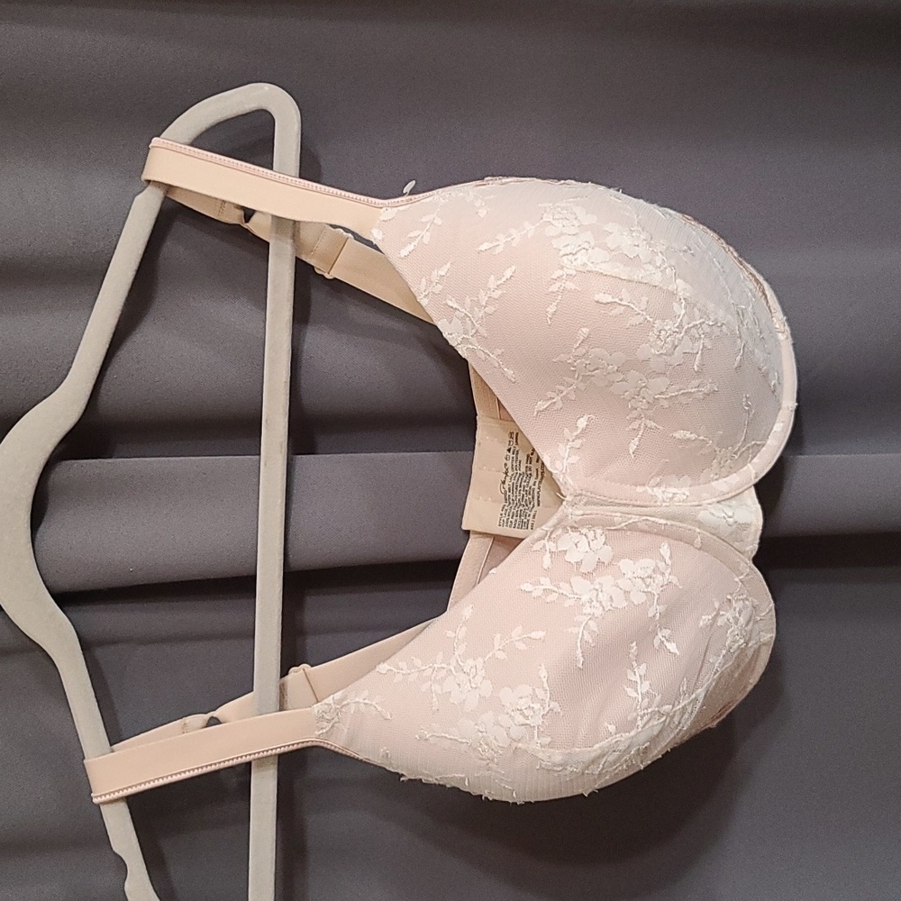 Playtex Womens Underwire‎ Bra Beige Fliral Lace Applique Adjustable Sz 36DDD EUC
